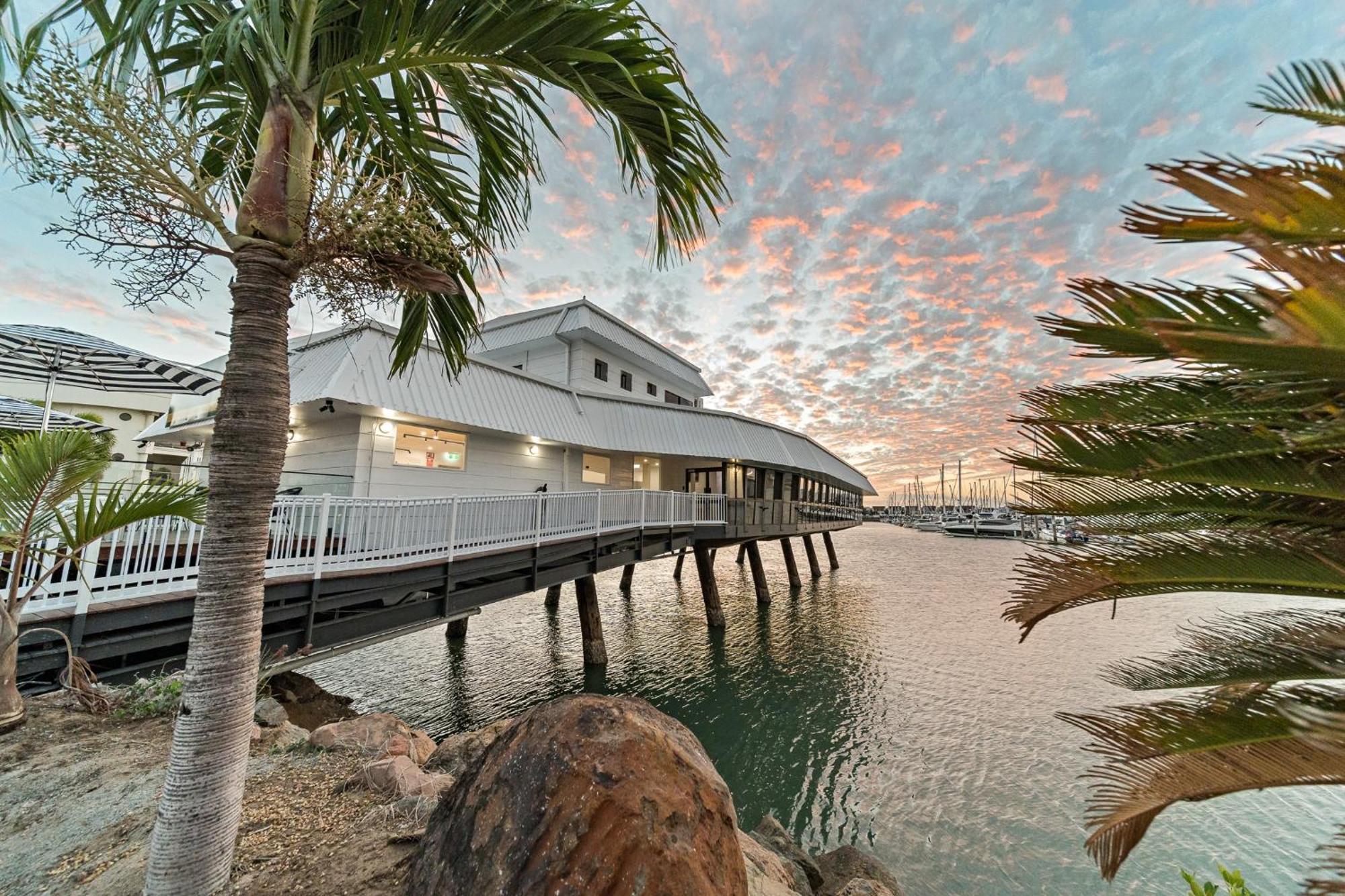 The Pier Pods On The Water- 50M From Townsville Bus Terminal And Ferry Terminal- Passport Id Requried Exterior foto