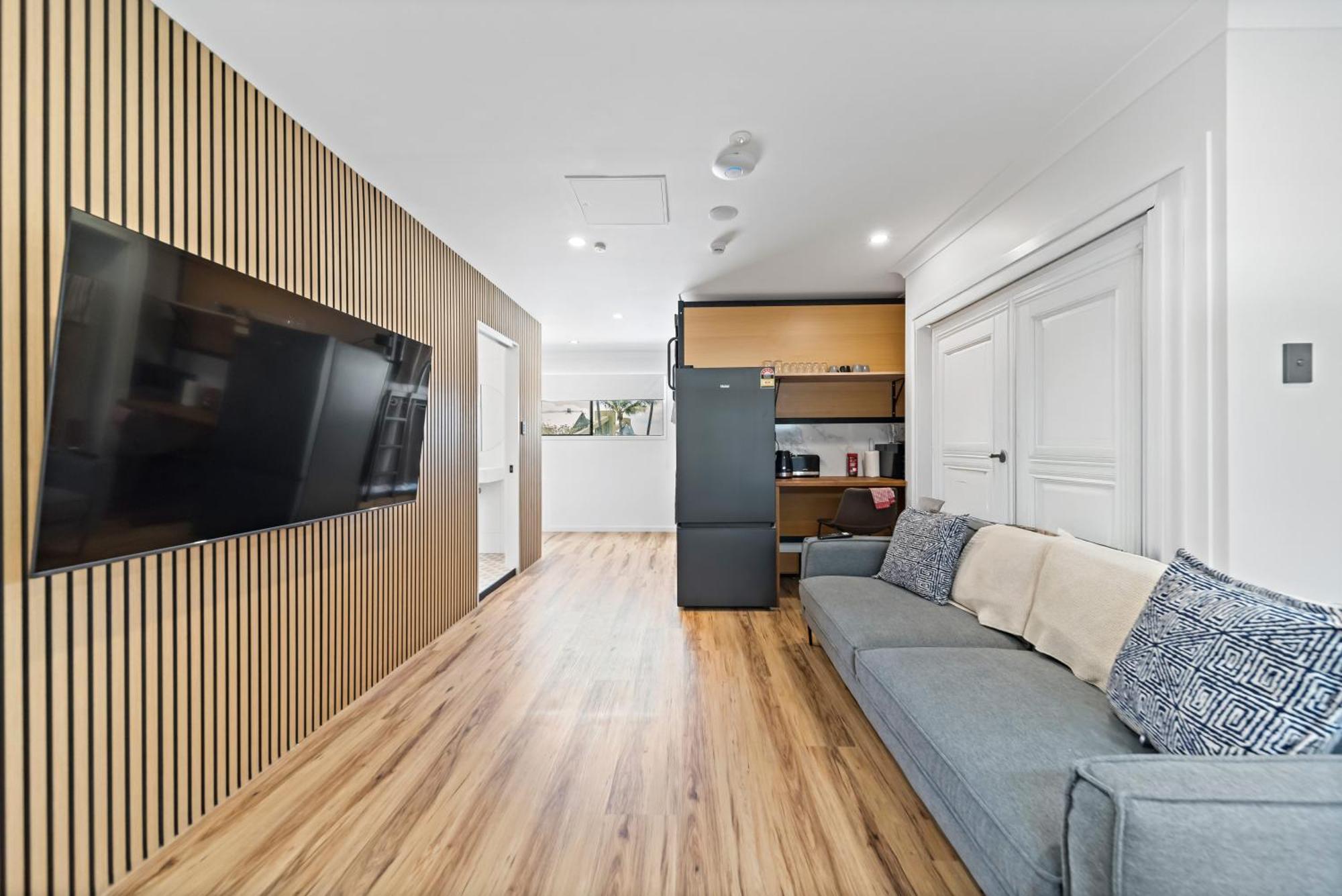 The Pier Pods On The Water- 50M From Townsville Bus Terminal And Ferry Terminal- Passport Id Requried Exterior foto
